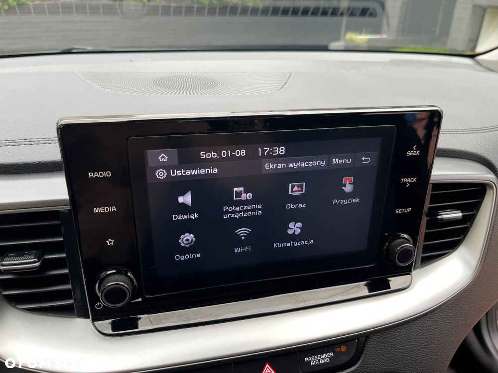 Kia Ceed 1.5 T-GDI M - 14