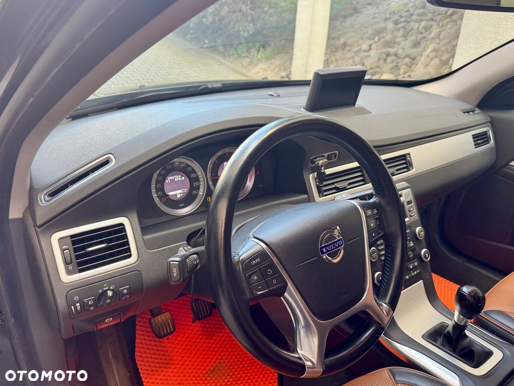 Volvo XC 70 - 19