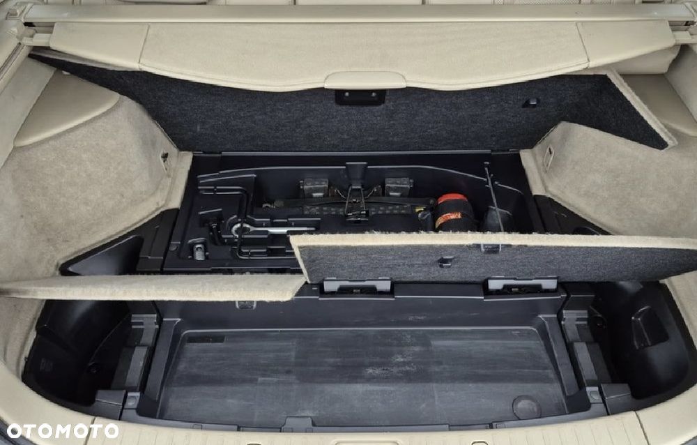 Lexus RX 400h (hybrid) Executive - 38