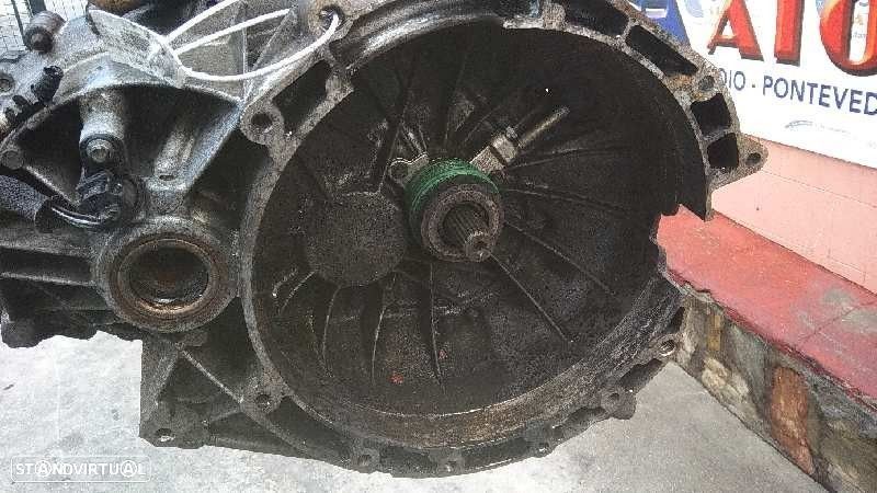 CAIXA VELOCIDADES FORD MONDEO III SEDAN 2001 - 3