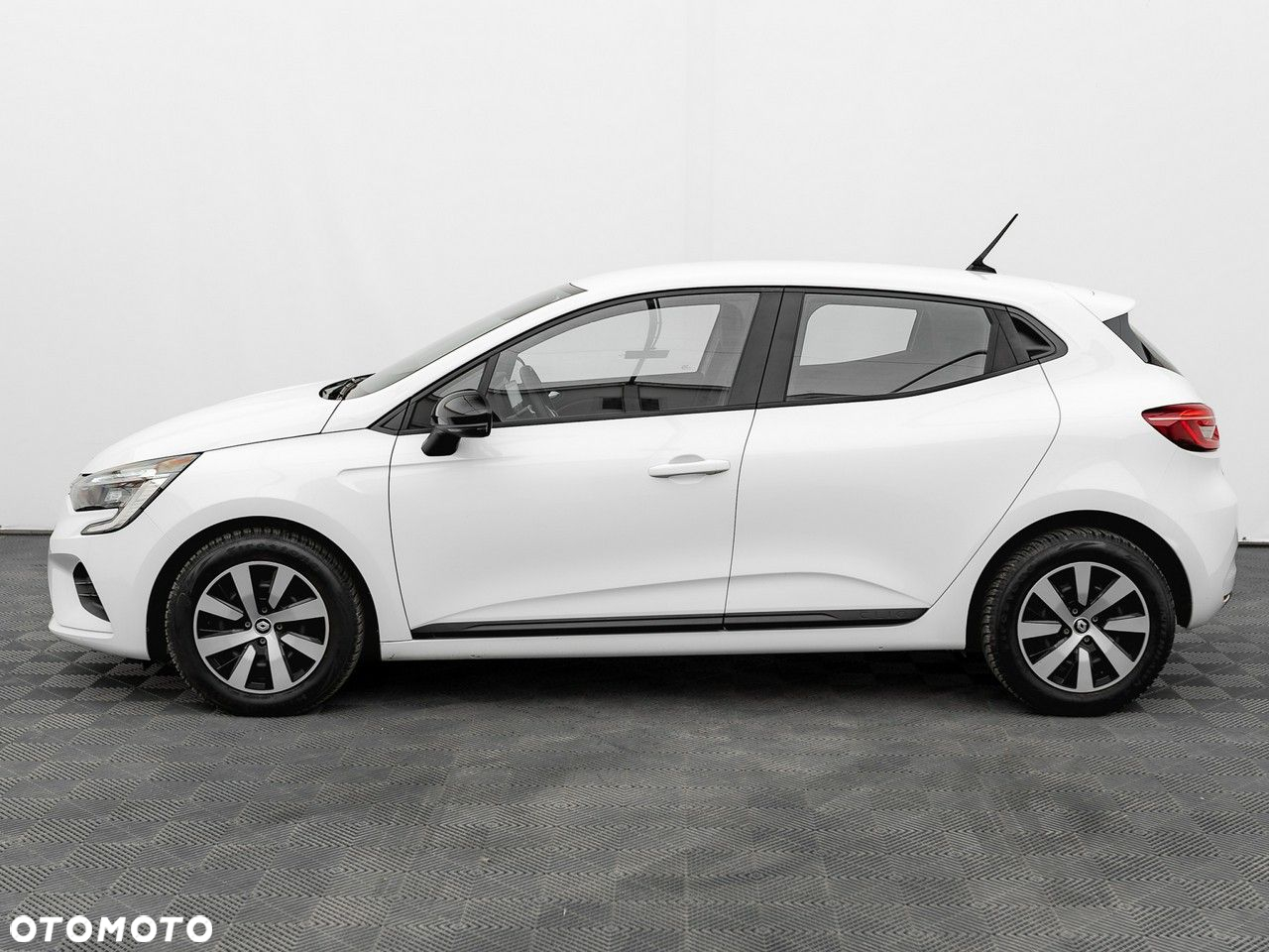 Renault Clio 1.0 TCe Equilibre - 10