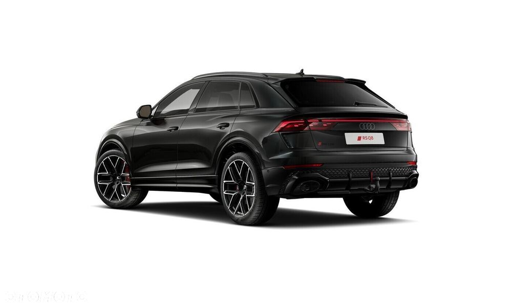 Audi RS Q8 - 5