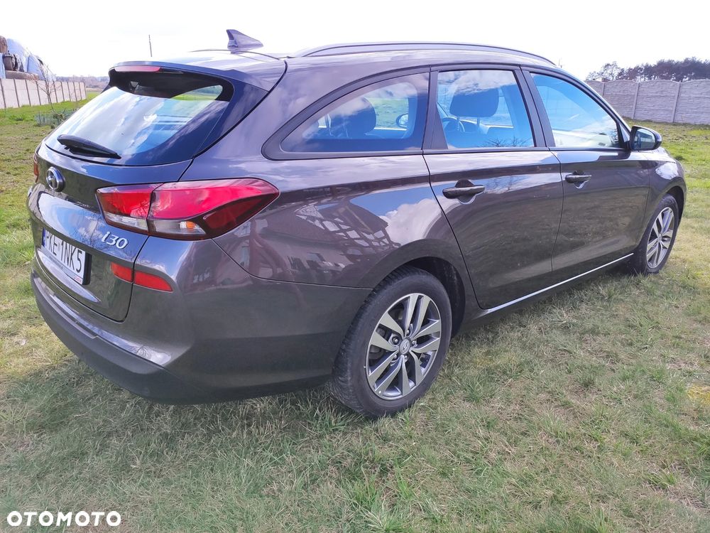 Hyundai i30 1.0 T-GDI Classic + - 4