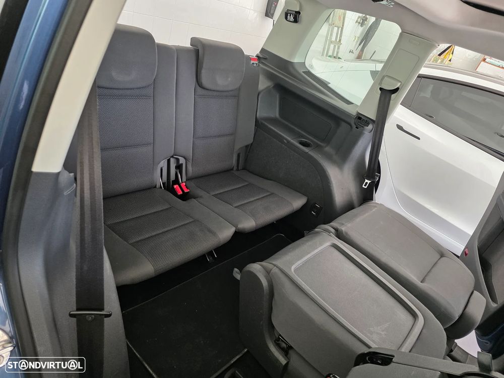 VW Touran - 18