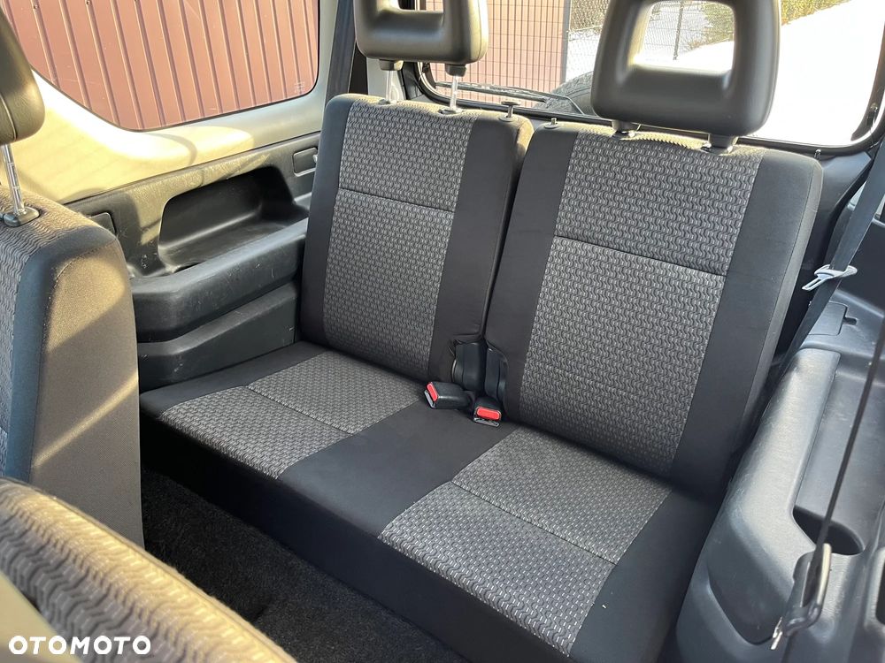 Suzuki Jimny 1.3 JX / Club - 11