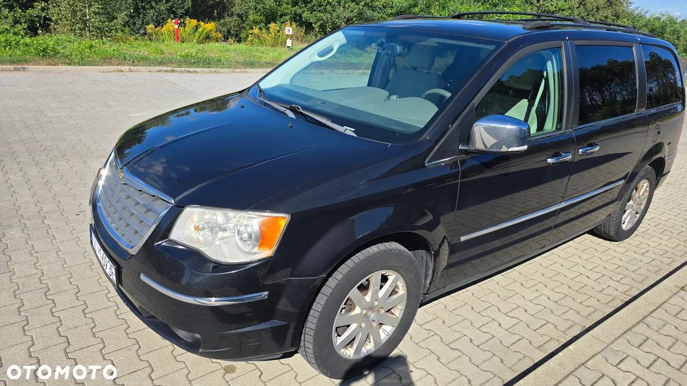 Chrysler Grand Voyager 2.8 CRD Limited - 12