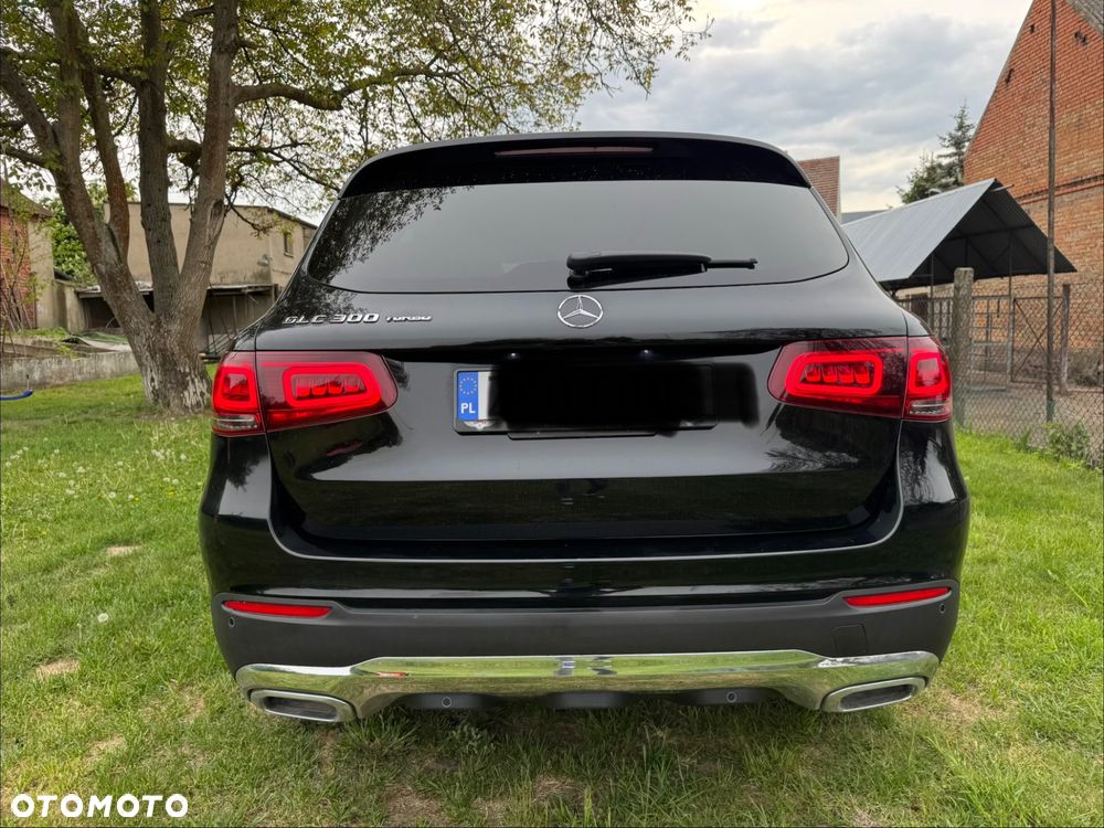 Mercedes-Benz GLC 300 4Matic 9G-TRONIC Exclusive - 10