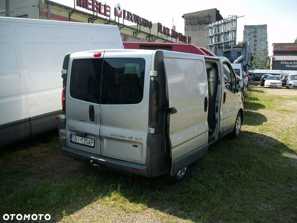 Opel Vivaro - 4