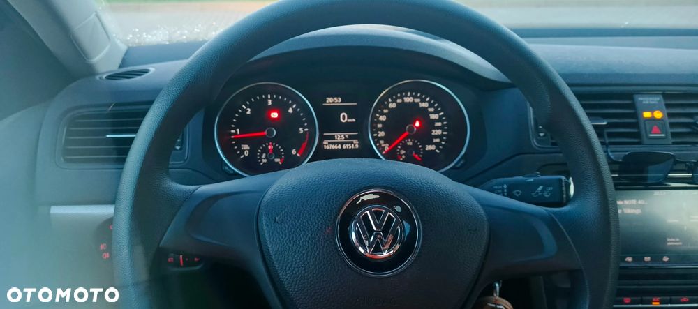 Volkswagen Jetta 2.0 TDI DPF BMT Comfortline - 9