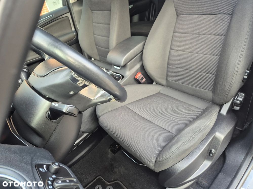 Ford S-Max 2.0 TDCi DPF Titanium - 15