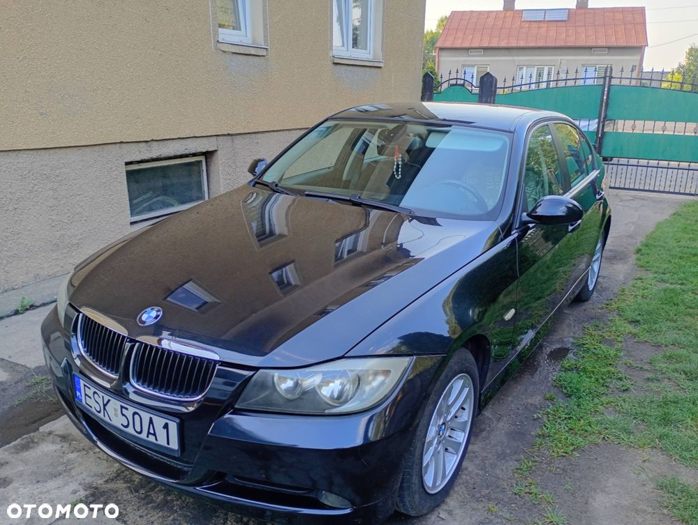 BMW Seria 3 318i - 2