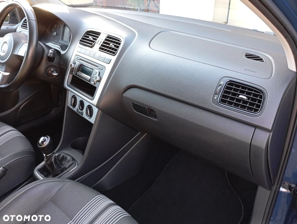 Volkswagen Polo - 19