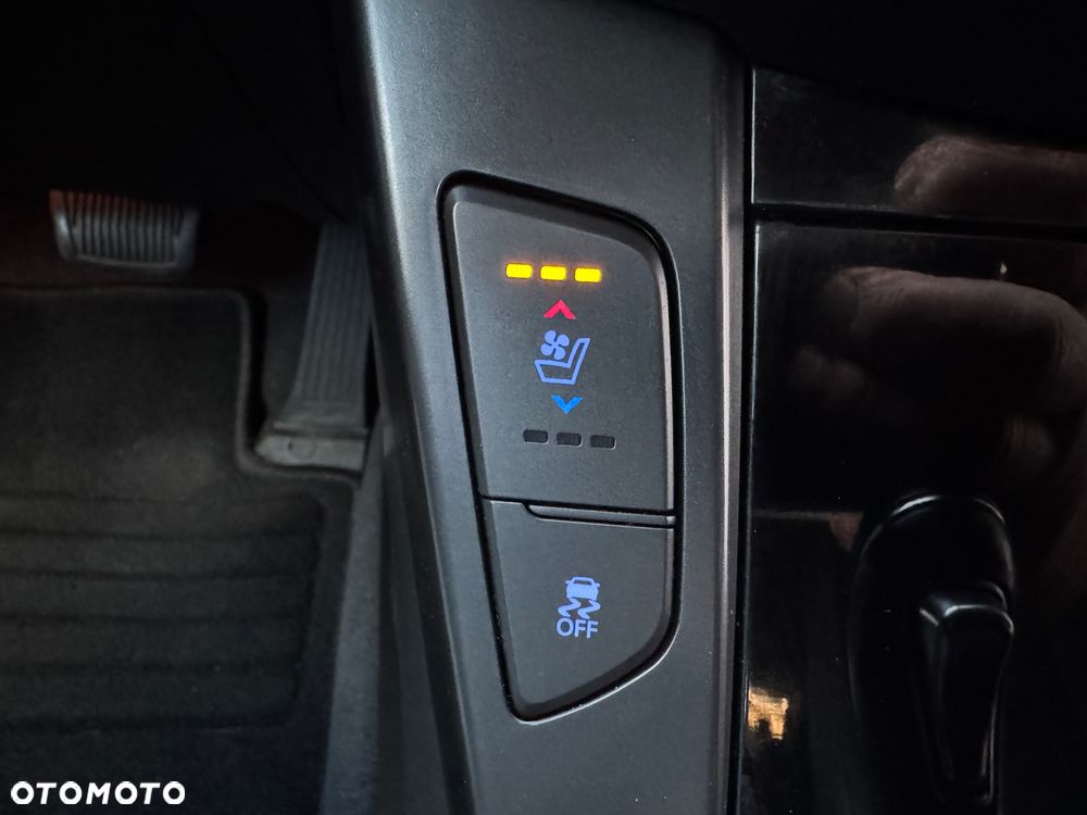 Hyundai i40 i40cw 1.7 CRDi Automatik Style - 30