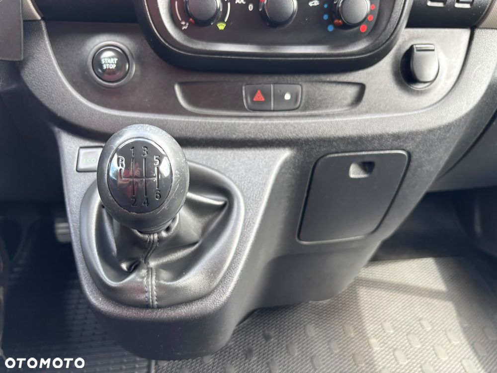 Renault Trafic - 20