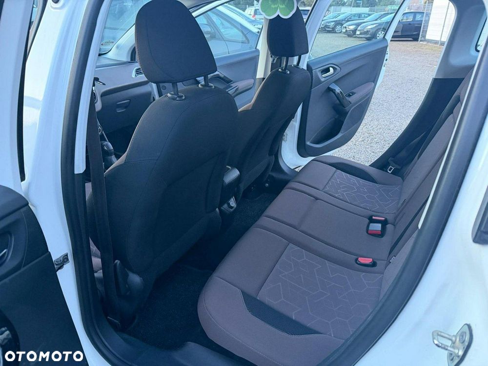 Peugeot 2008 - 26