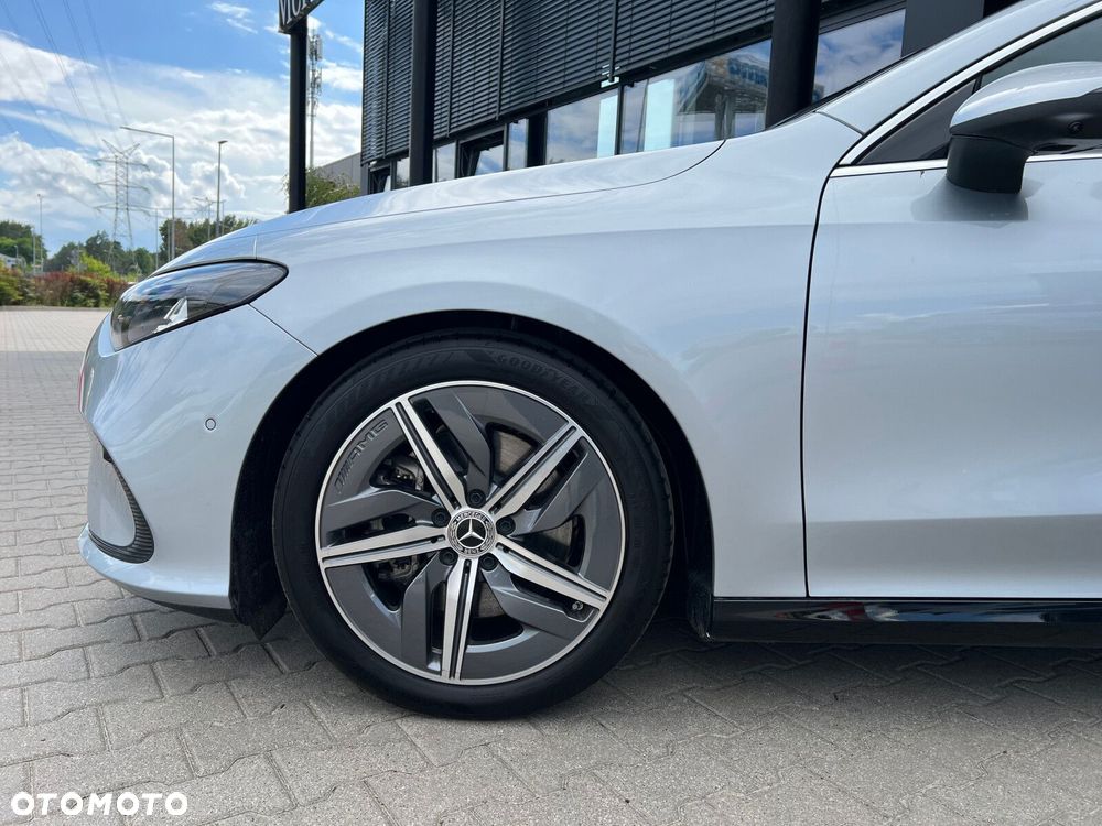 Mercedes-Benz CLA - 6