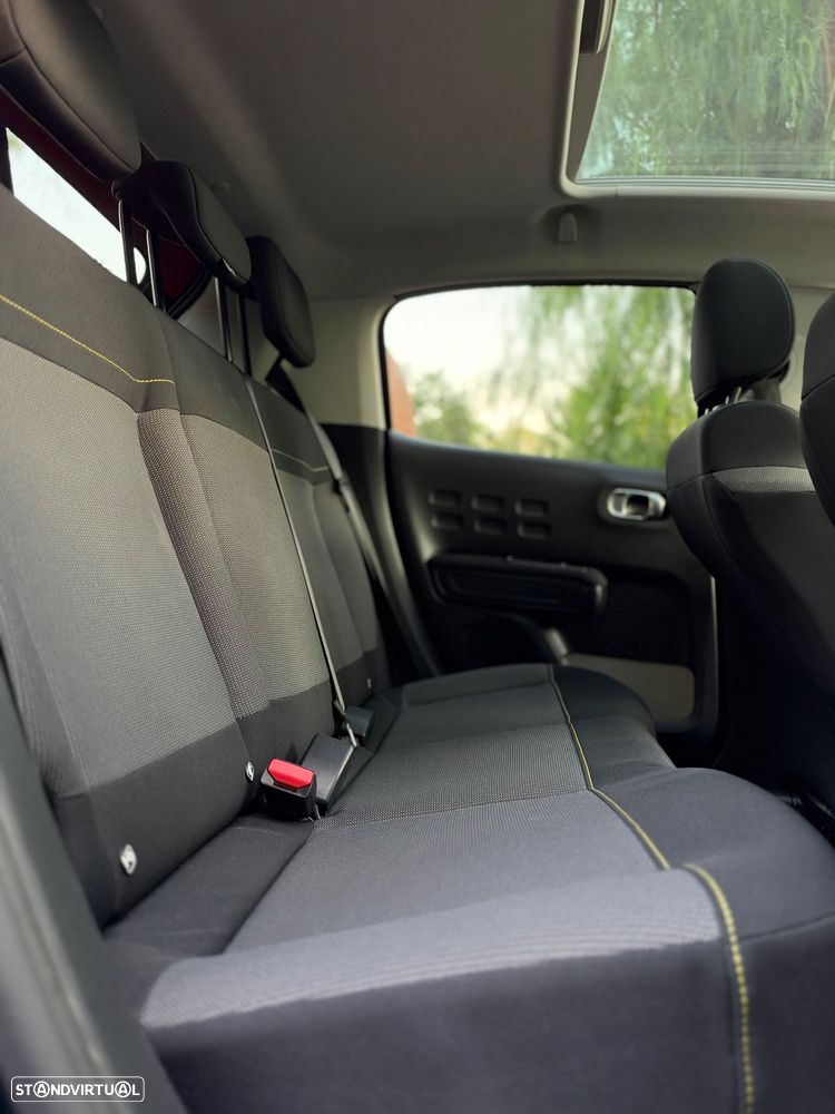 Citroën C3 1.2 PureTech Shine EAT6 - 19