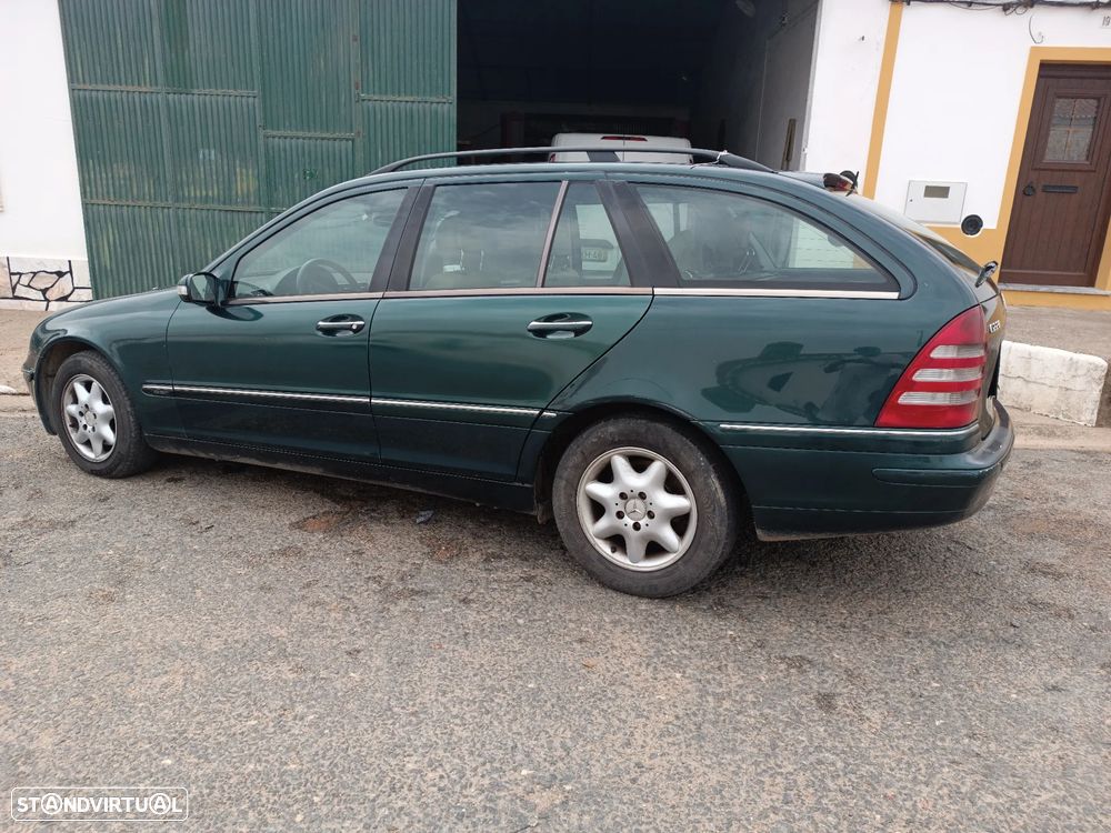Mercedes-Benz C 220 - 4
