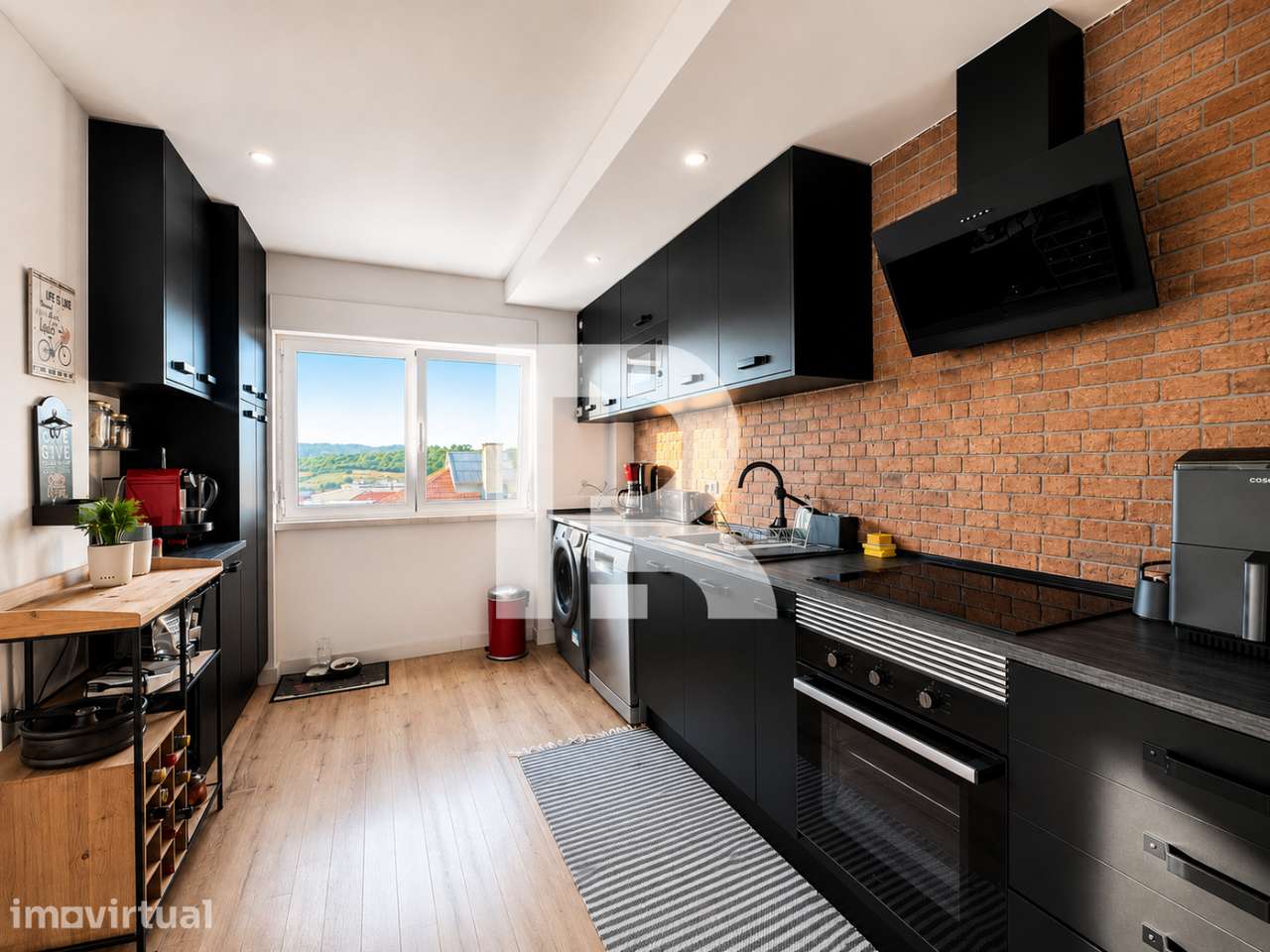 Apartamento T1+2 Remodelado na Idanha-Belas - Grande imagem: 4/18