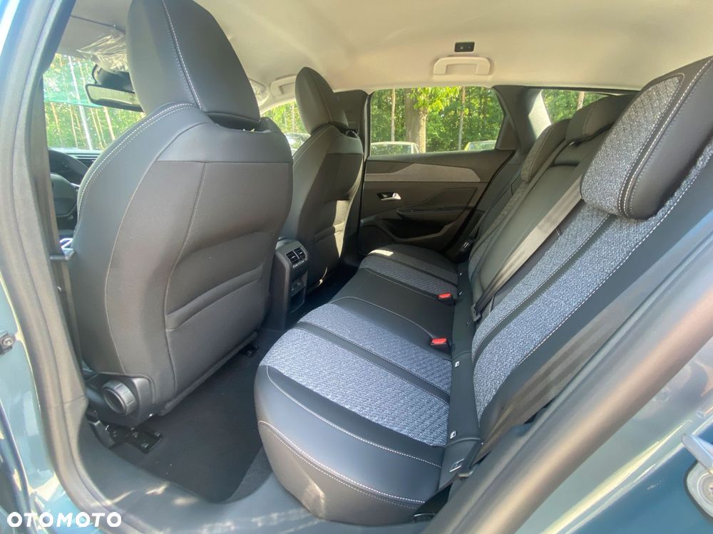 Peugeot 308 1.5 BlueHDi Allure Pack S&S EAT8 - 9