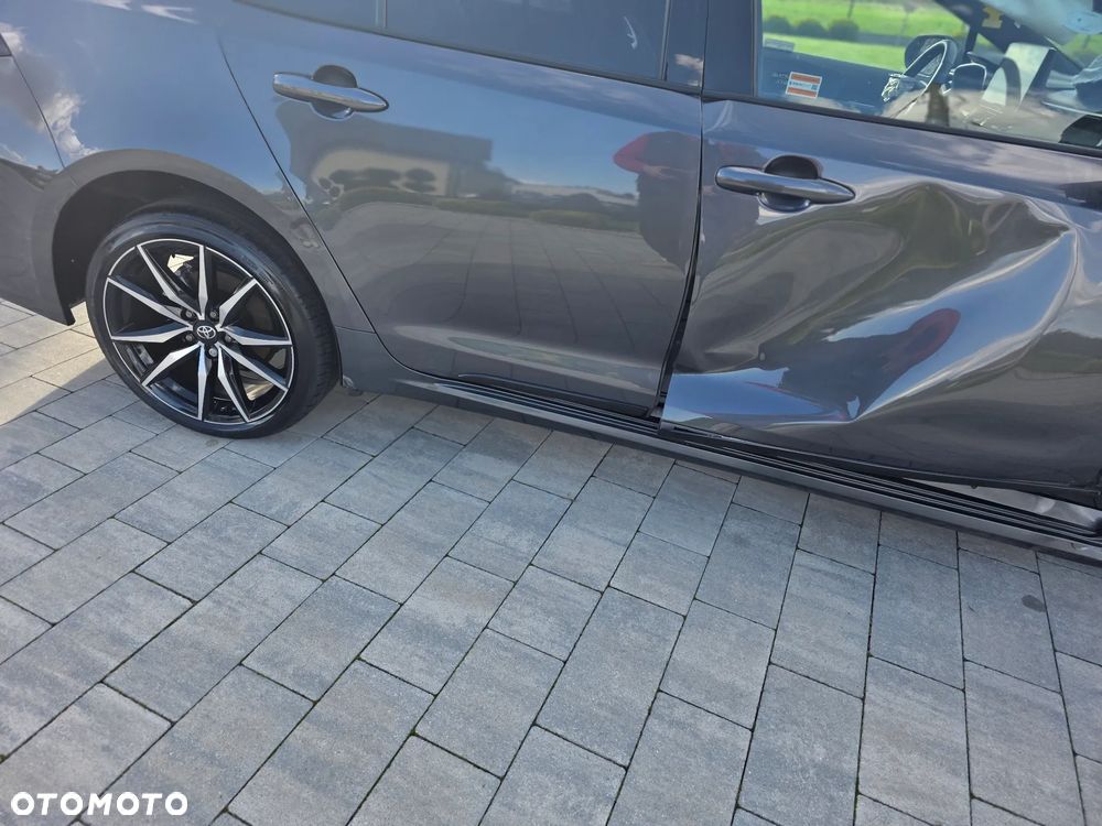 Toyota Corolla 1.8 Hybrid GR Sport - 16