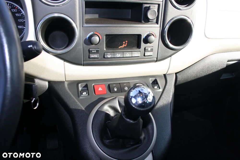 Peugeot Partner HDi FAP 115 Family - 23