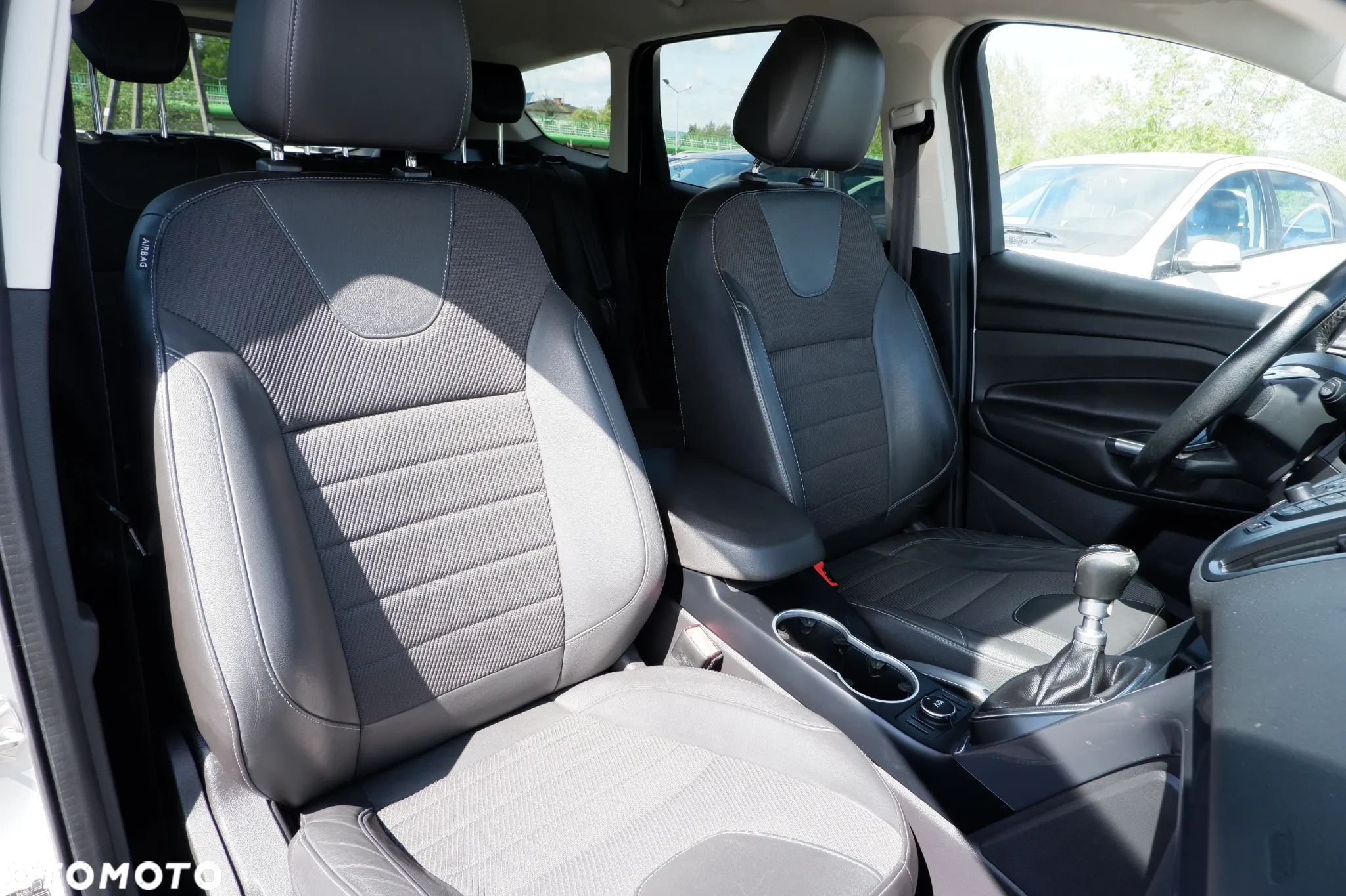 Ford Kuga 2.0 TDCi 4WD Titanium - 9
