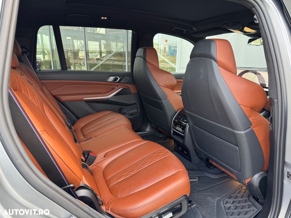 BMW X7 M60i xDrive - 10