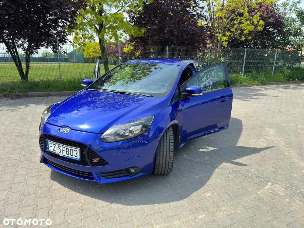 Ford Focus 2.0 EcoBoost ST - 6