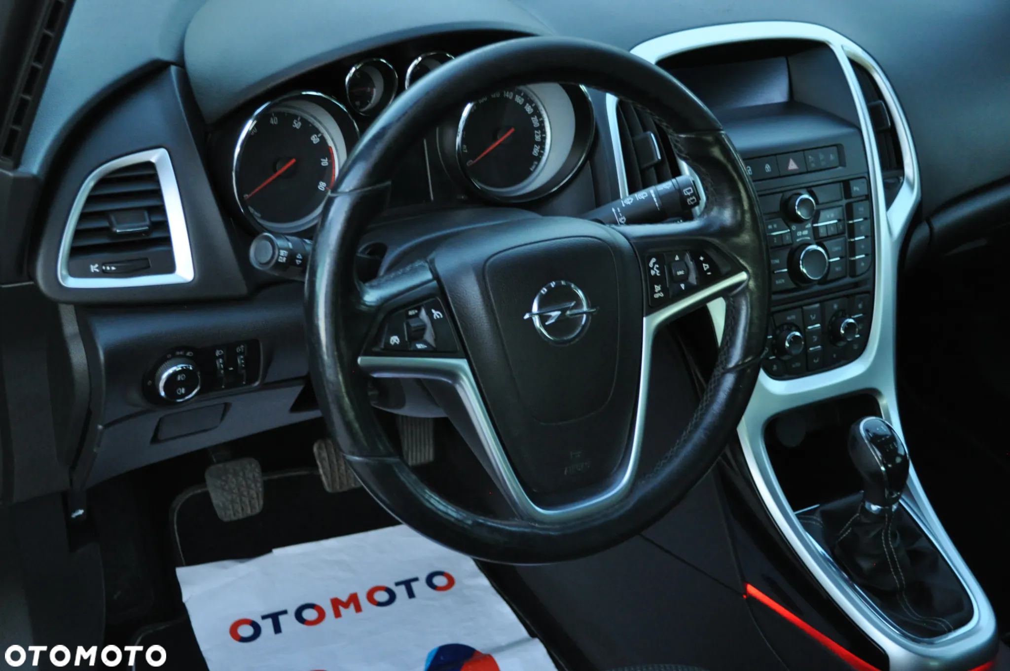 Opel Astra 1.4 Turbo Sport - 20