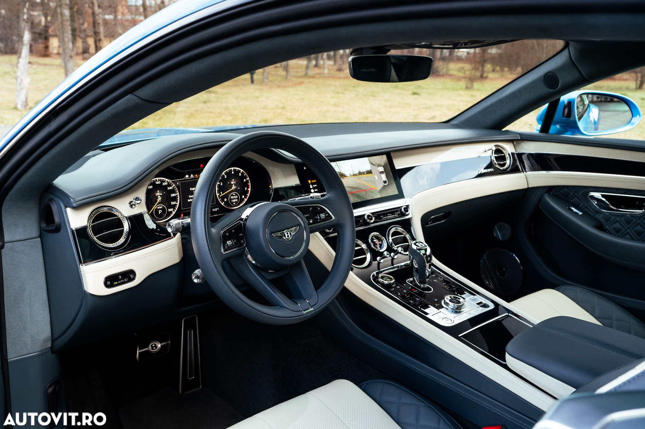 Bentley Continental New GT V8 Azure - 18