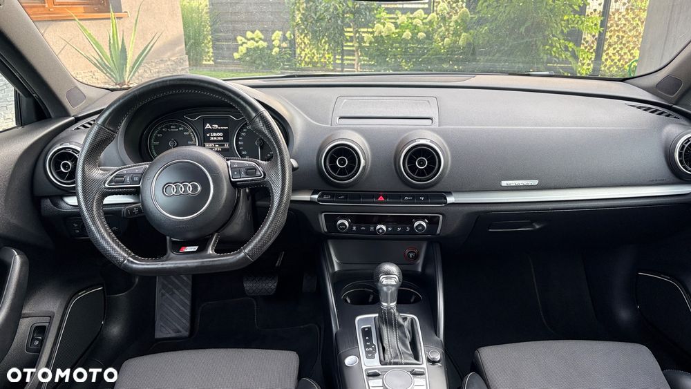 Audi A3 Sportback 40 e-tron S tronic design - 13