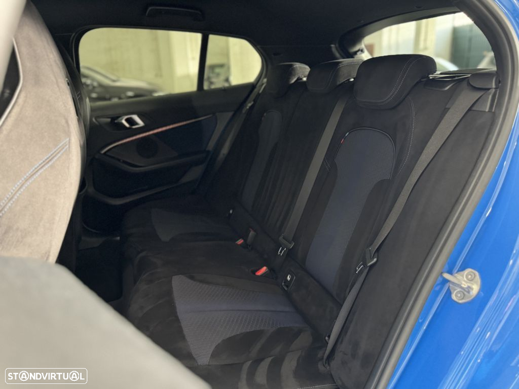 BMW 116 d Pack M - 29