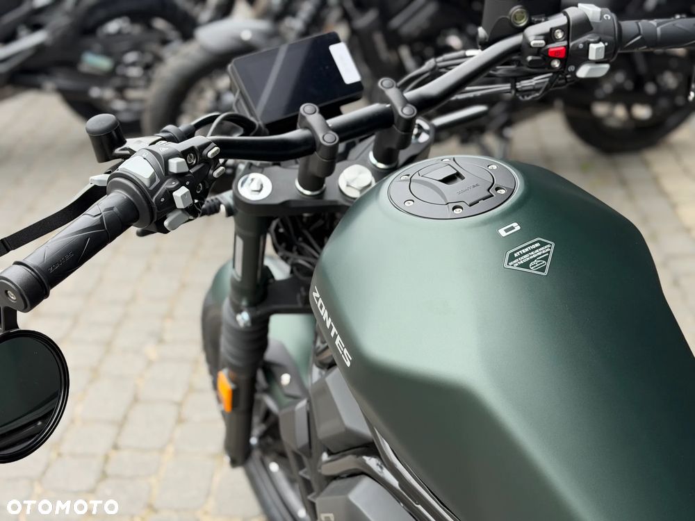 Zontes 125 C2 - 13