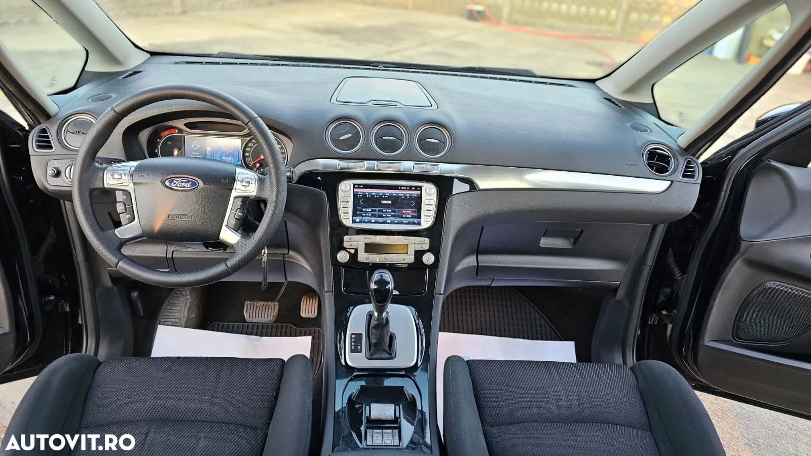 Ford Galaxy - 6