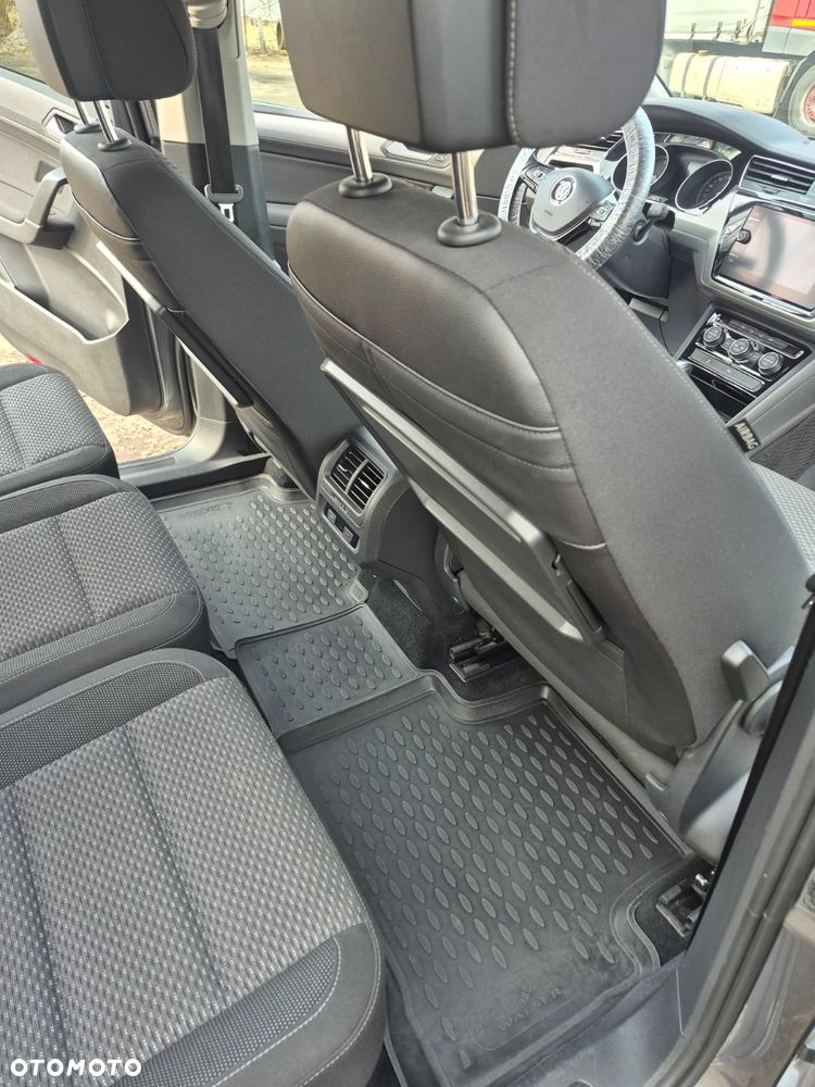 Volkswagen Touran 2.0 TDI SCR (BlueMotion Technology) DSG Comfortline - 15