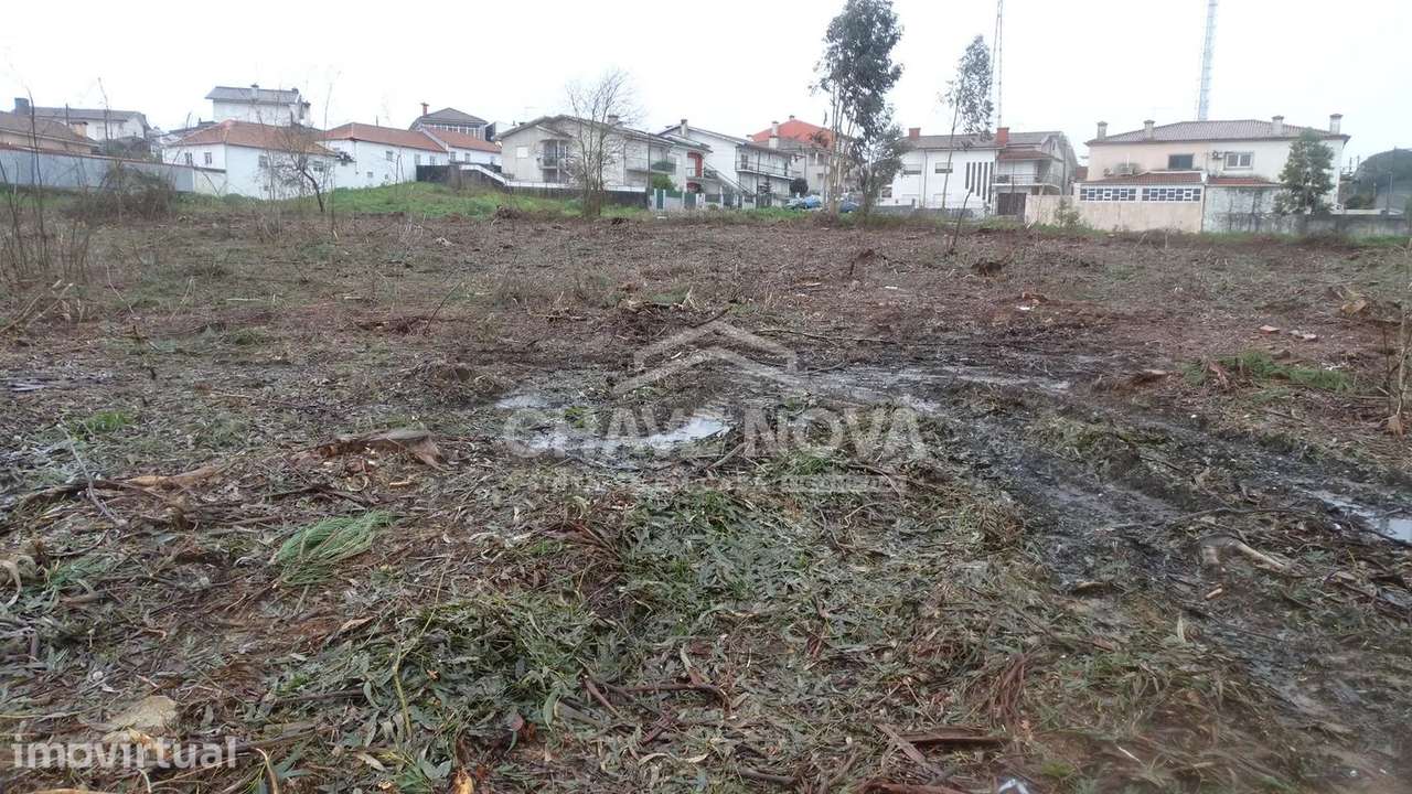 Terreno para construção com 5600m2 - Grande imagem: 2/5