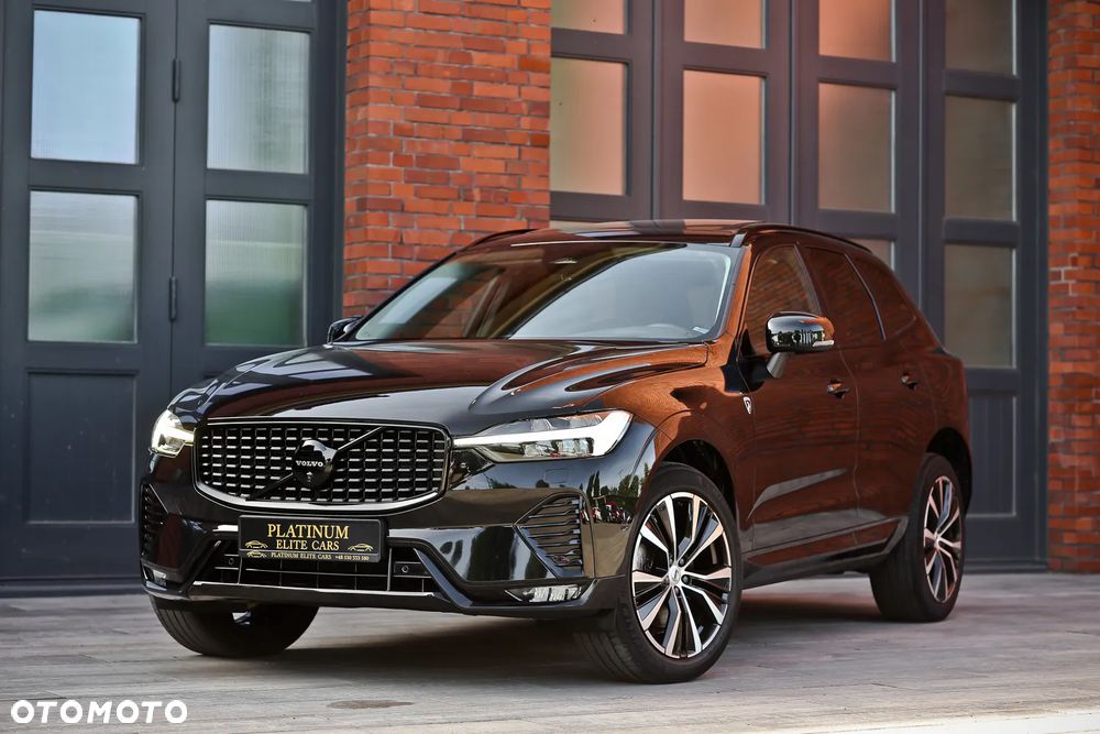 Volvo XC 60 B5 D AWD Ultimate Dark - 1