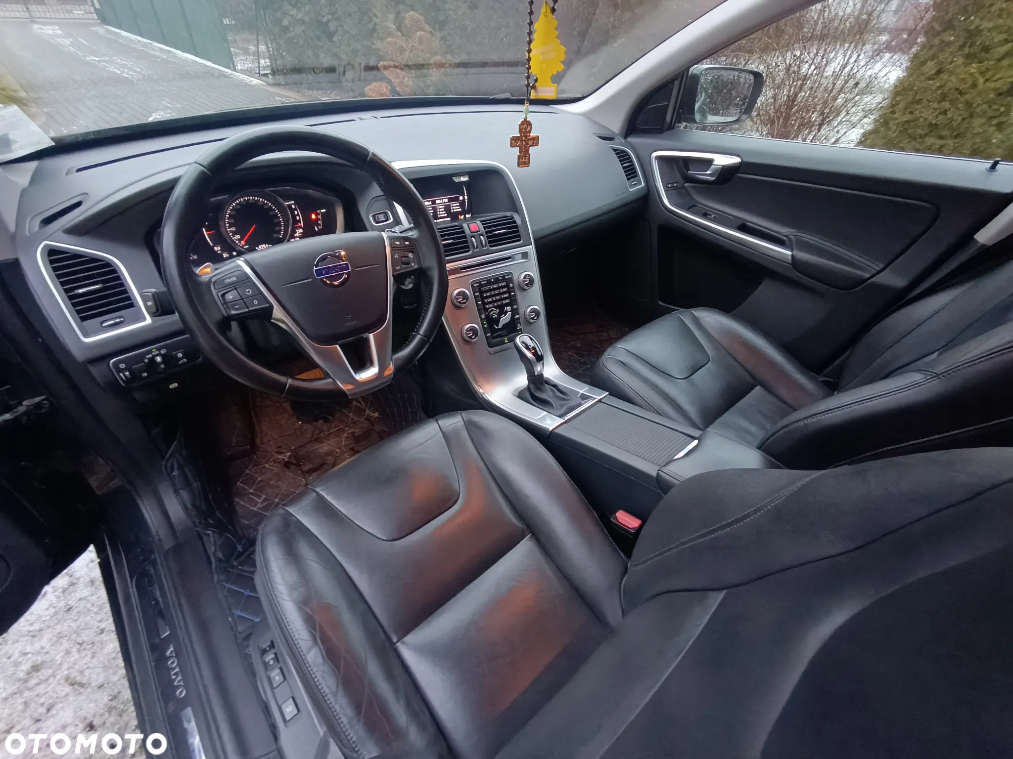 Volvo XC 60 D4 AWD Geartronic Summum - 22