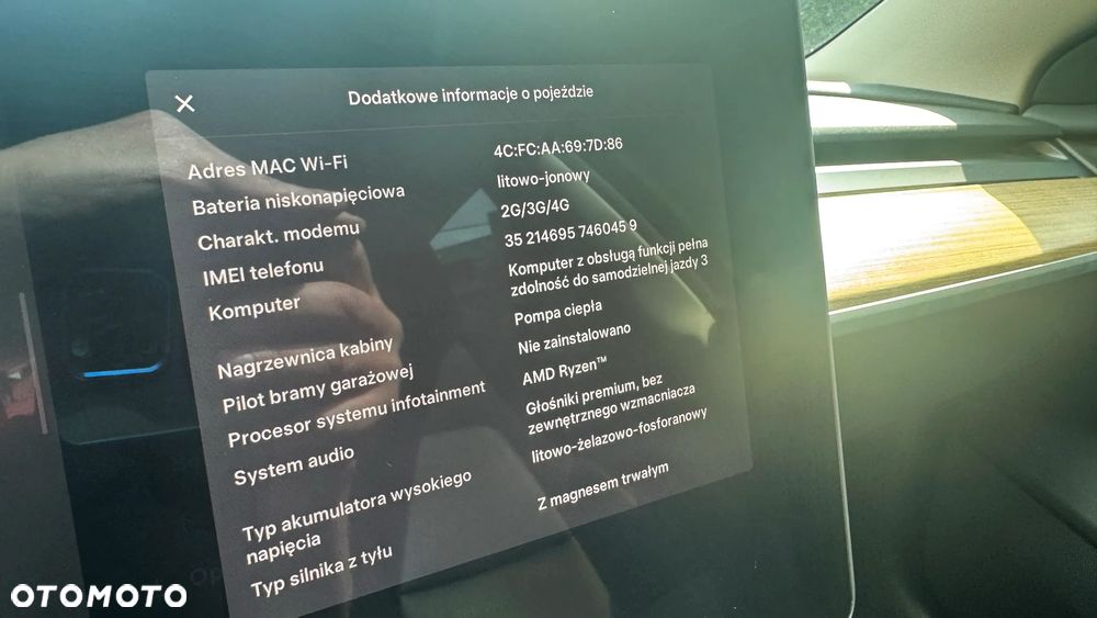 Tesla Model 3 Standard Reichweite Plus Hinterradantrieb - 24