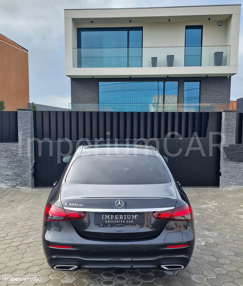 Mercedes-Benz E 300 de 4Matic 9G-TRONIC AMG Line - 8