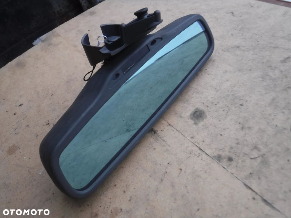 Volvo  XC70 S60 V70 99-04 lusterko wewnetrzne lampka - 1