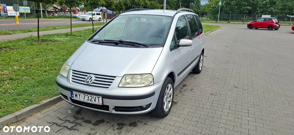 Volkswagen Sharan 1.9 TDI Comfortline - 6