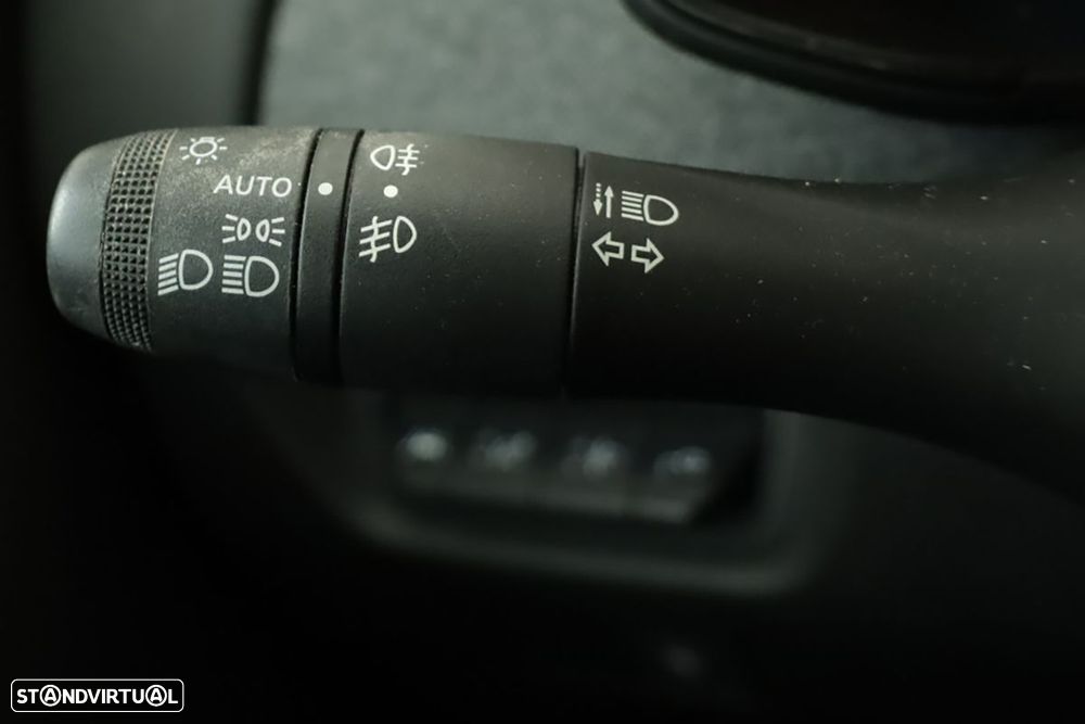 Renault Zoe (c/ Bateria) E-Tech EV50 Evolution - 17
