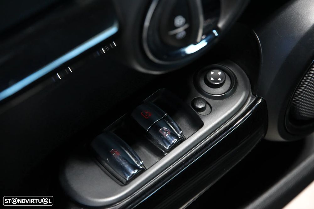 MINI Cabrio Cooper JCW - 15