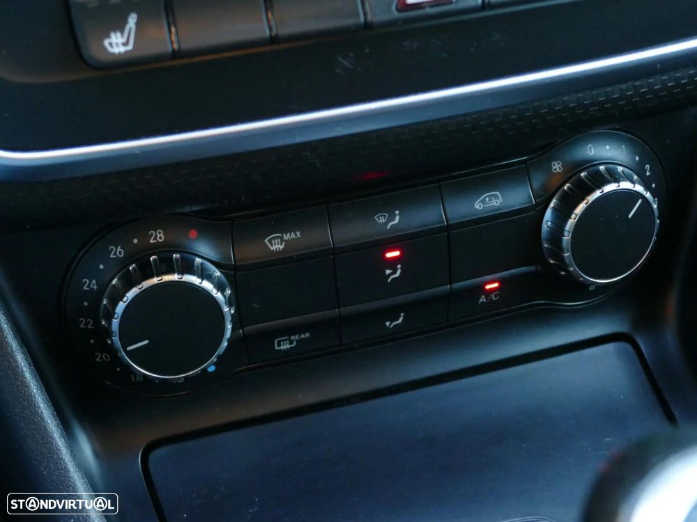 Mercedes-Benz A 180 CDI BlueEFFICIENCY Edition - 23