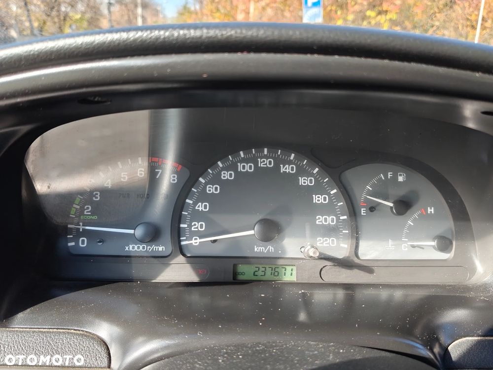 Chevrolet Rezzo 1.6 SE - 22