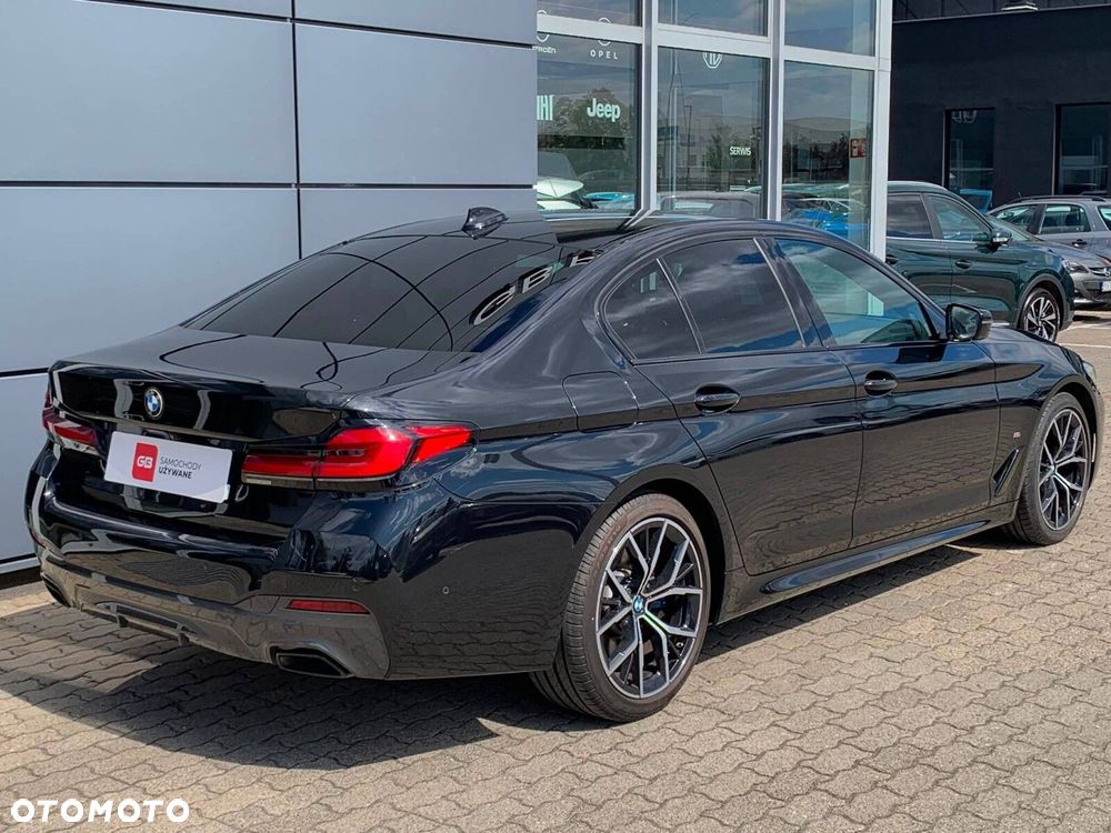 BMW Seria 5 530i xDrive M Sport sport - 7