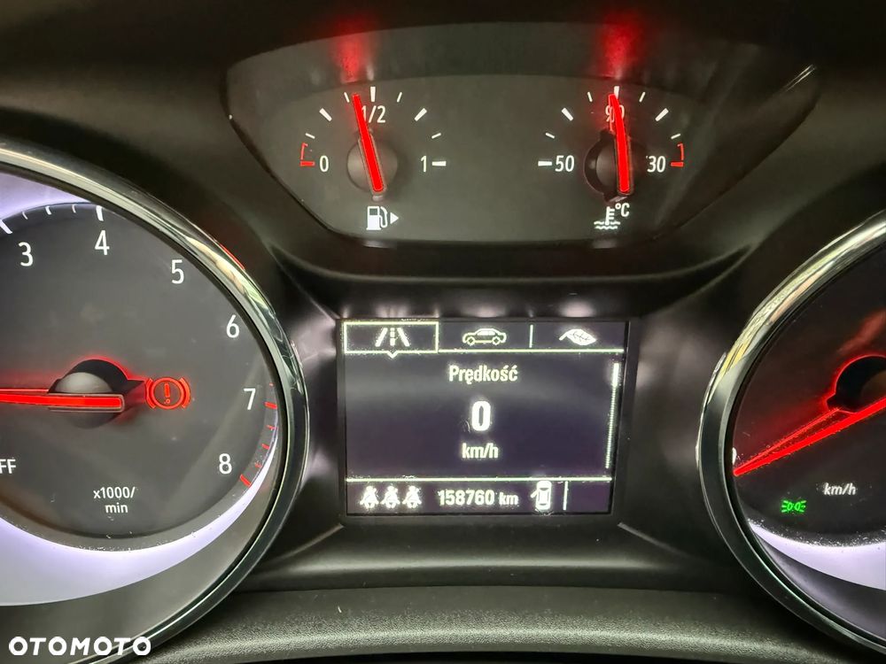 Opel Astra 1.4 Turbo Innovation - 18