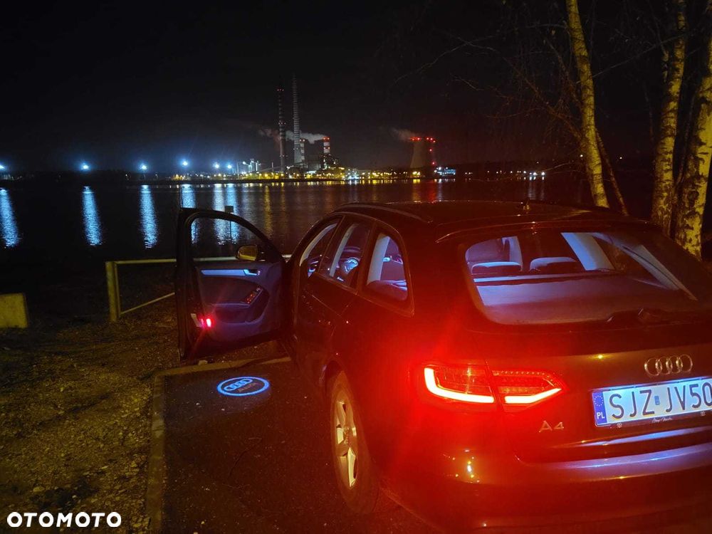 Audi A4 Avant - 1
